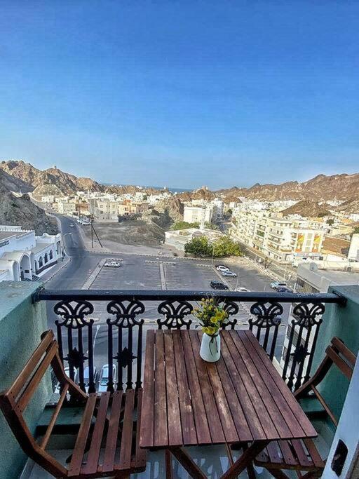 The Balcony Entire Penthouse * Mascate